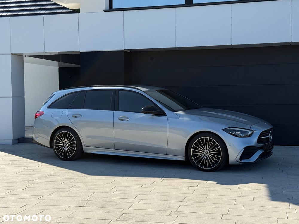 Mercedes-Benz Klasa C 220 d 4Matic T 9G-TRONIC AMG Line - 17