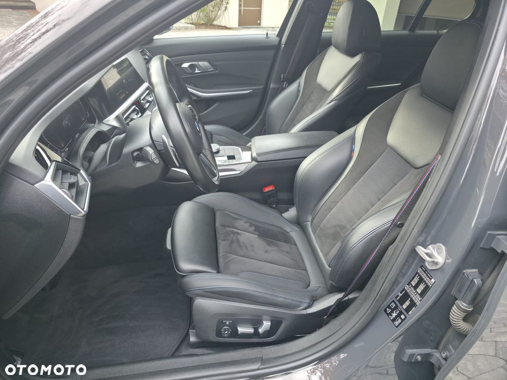 BMW Seria 3 - 25