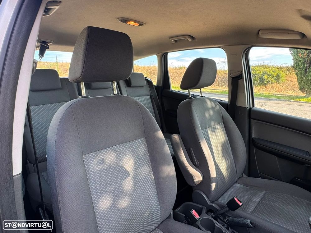 Ford Focus C-Max 1.6 TDCi Trend - 8