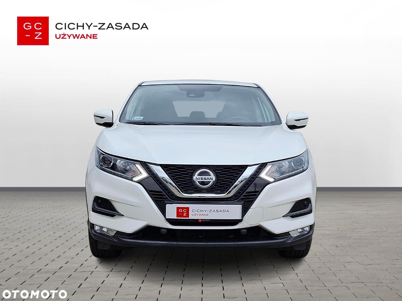 Nissan Qashqai - 2