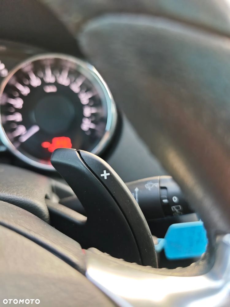 Peugeot 5008 e-HDI 115 ETG6 Stop&Start Business-Line - 24