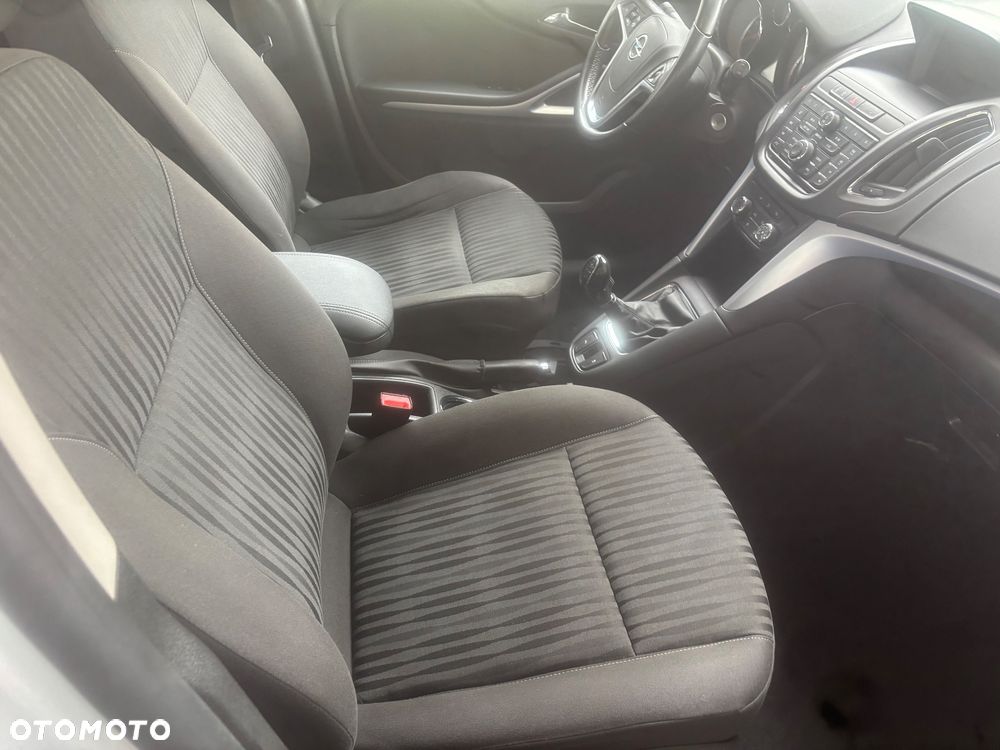 Opel Zafira Tourer 1.4 Turbo Edition - 22