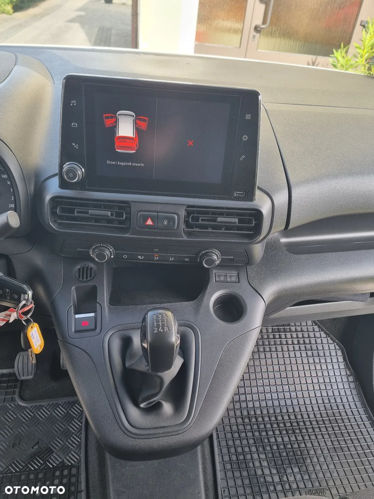 Opel COMBO MAXI LONG L2 - 32