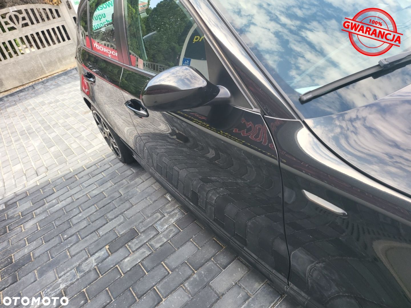 BMW Seria 1 - 38