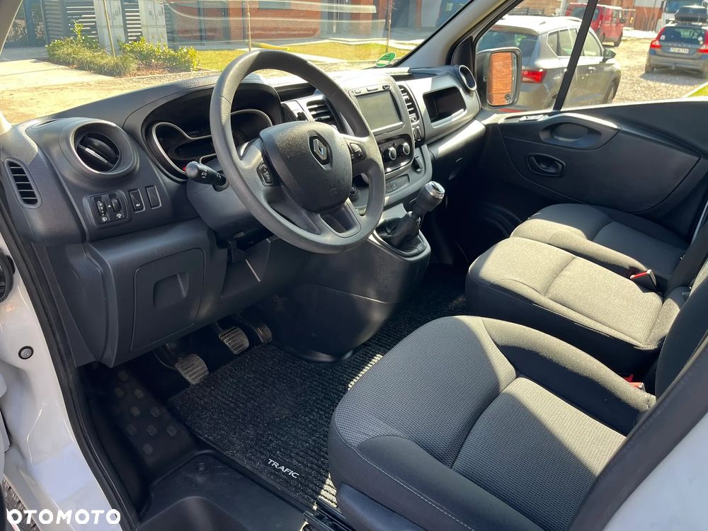 Renault Trafic - 8