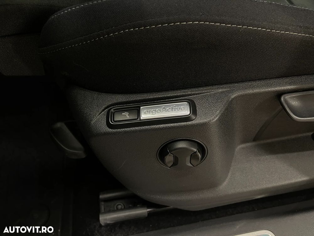 Volkswagen Tiguan 2.0 TSI OPF DSG 4Motion Elegance - 25