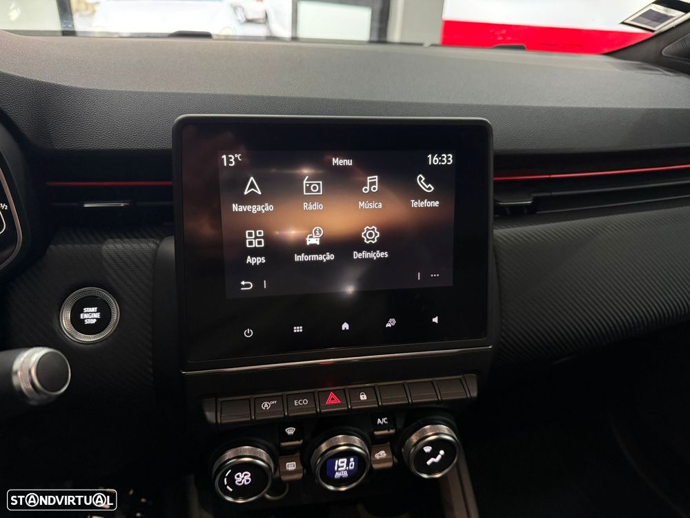 Renault Clio 1.5 Blue dCi RS Line - 29