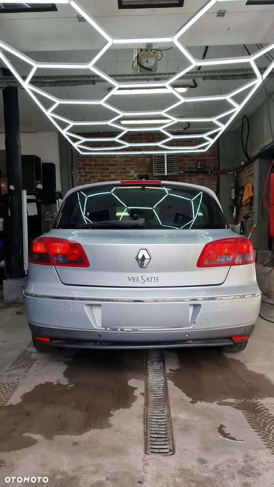 Renault Vel Satis - 8