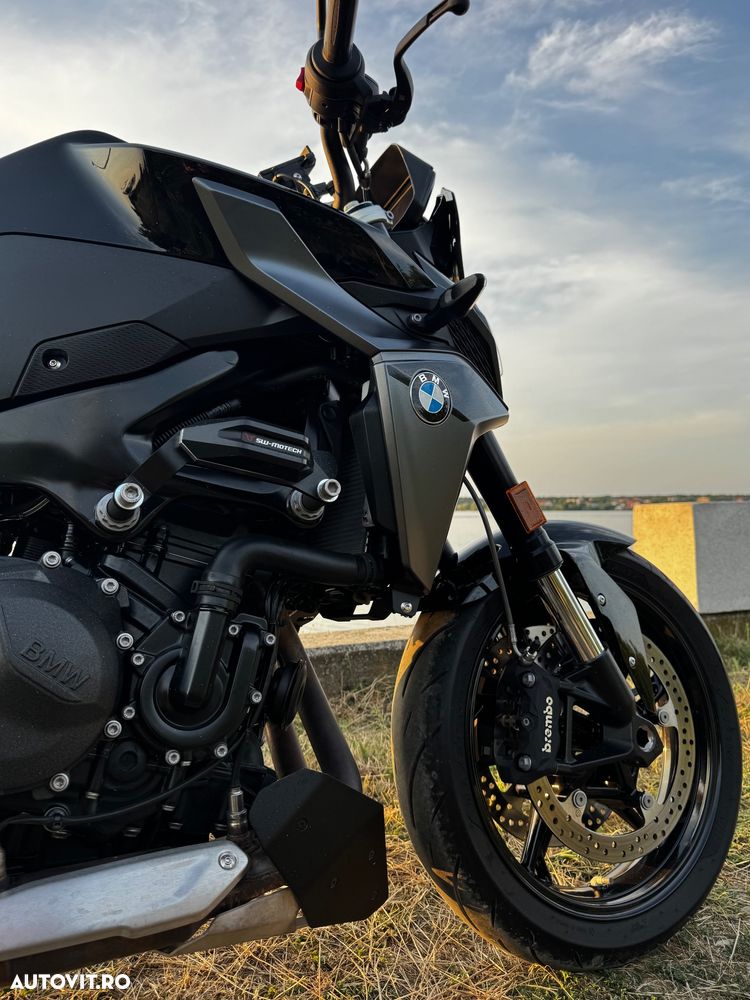 BMW F900R - 12