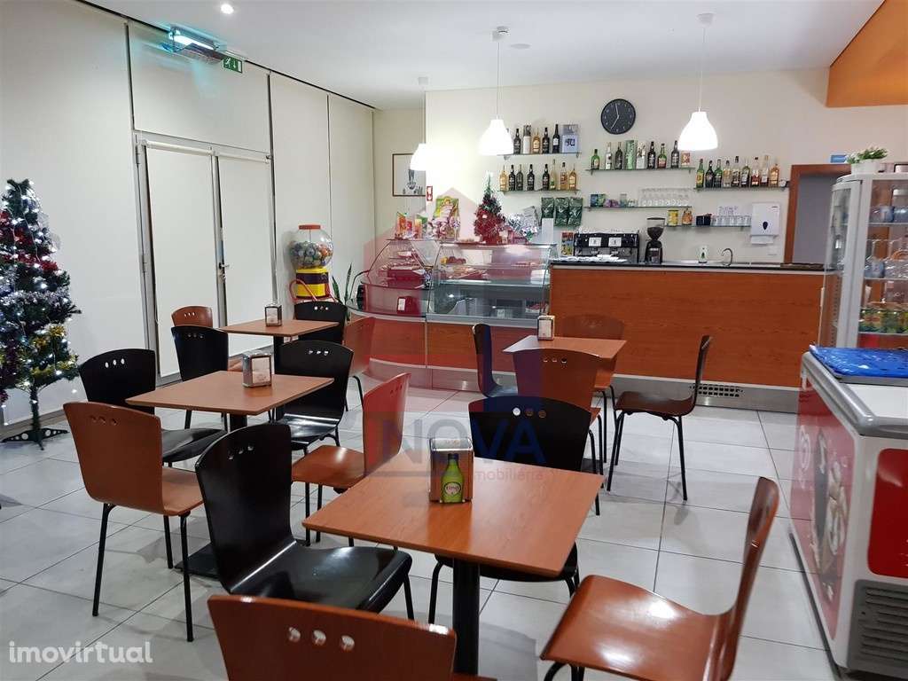 Trespassa-se Pastelaria, Duas Igrejas - Grande imagem: 3/11