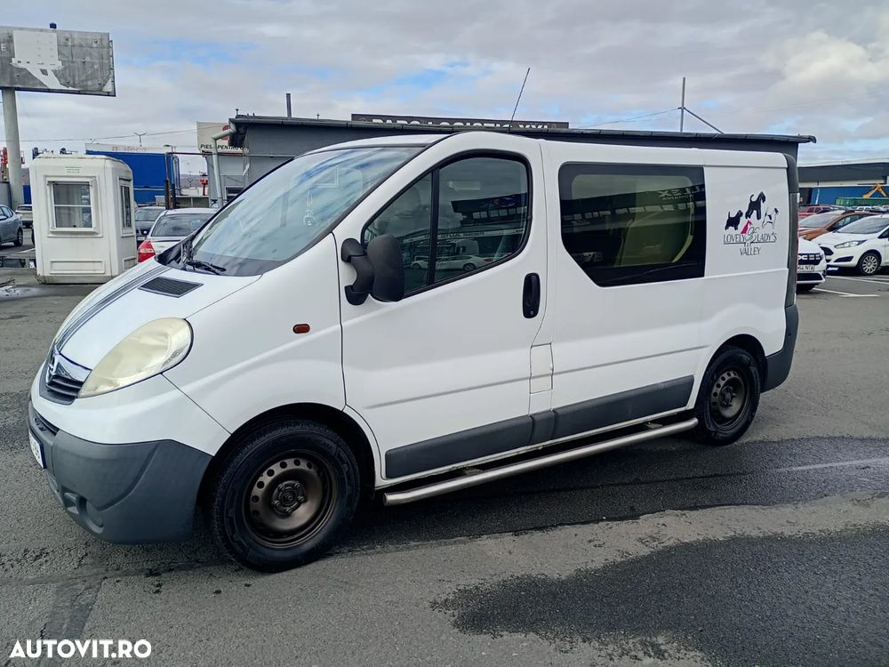 Opel Vivaro - 2