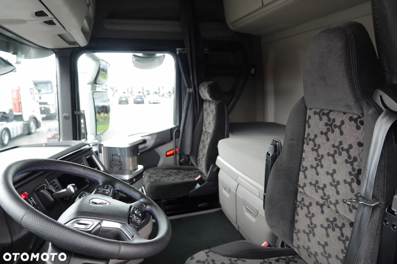 Scania R 450 / RETARDER / NISKA KABINA / EKSPRES /  PO KONTRAKCIE SERWISOWYM - 22
