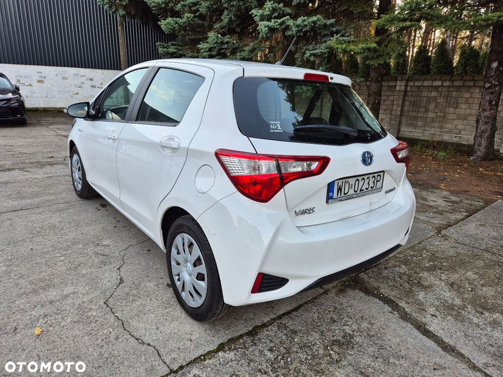 Toyota Yaris - 6