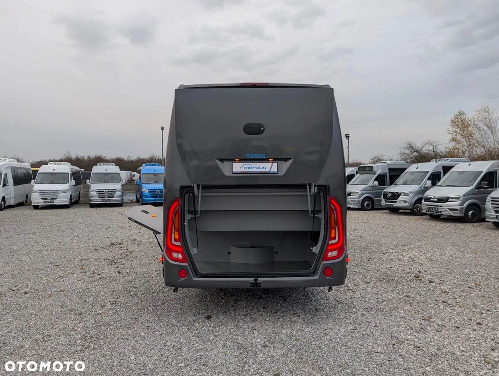 Mercedes-Benz Sprinter 519 - 8