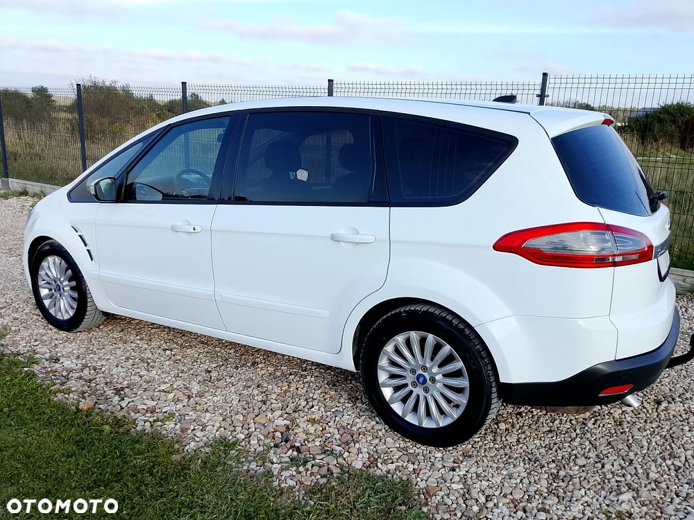 Ford S-Max - 8