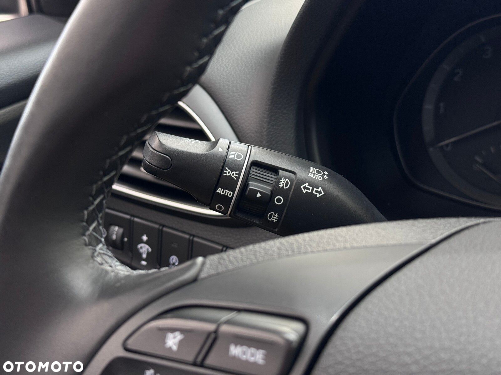 Hyundai i30 1.5 DPI Modern - 22