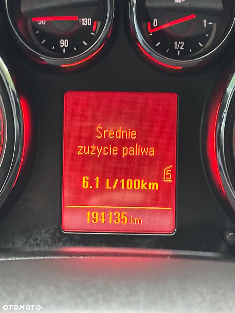 Opel Astra 1.4 Turbo 150 Jahre - 19
