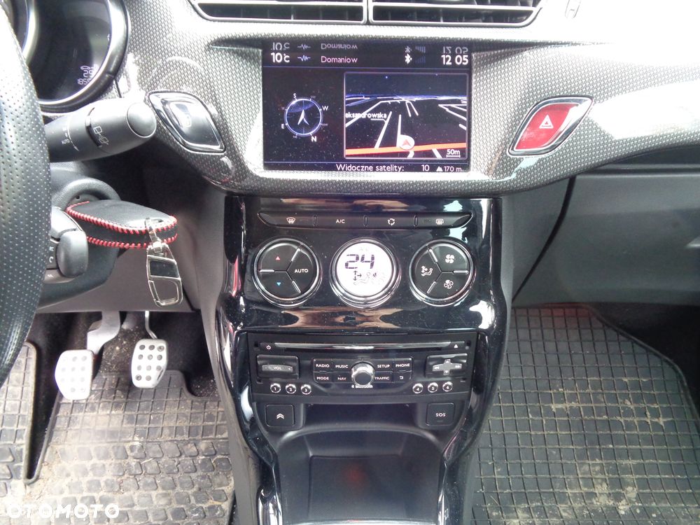 Citroën DS3 e-HDi 115 FAP Red Edition - 11