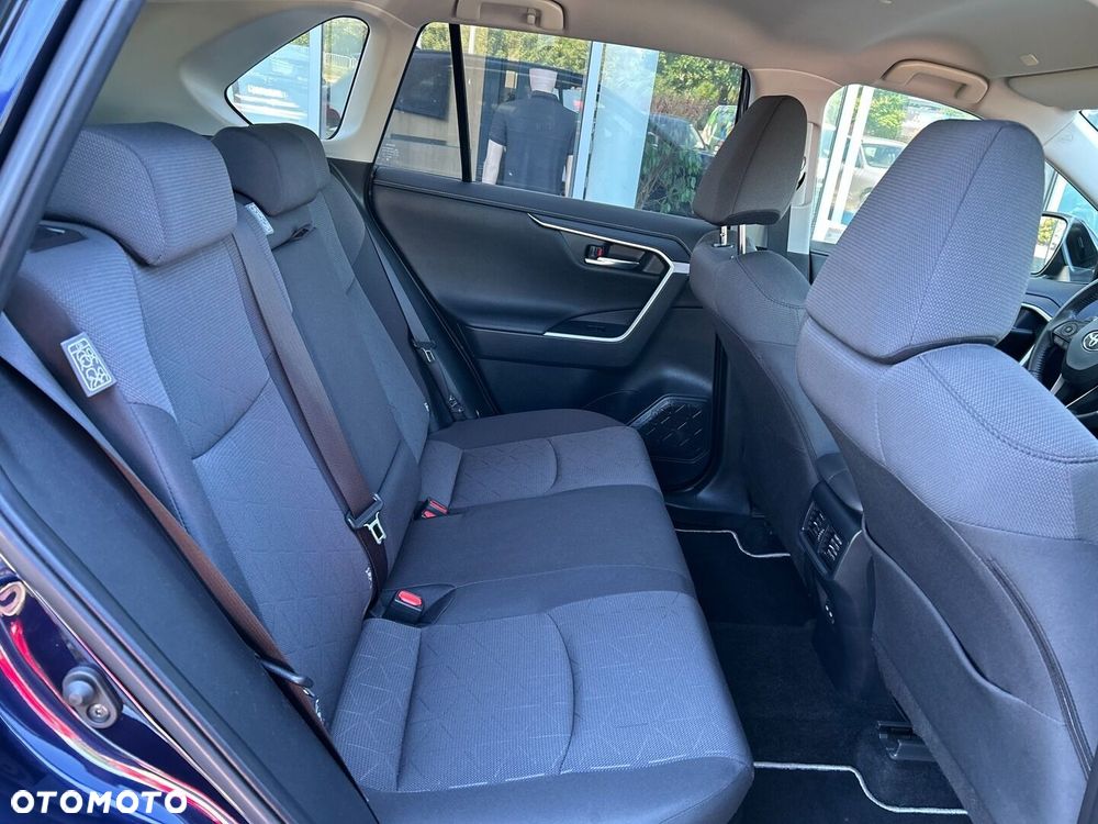 Toyota RAV4 - 22