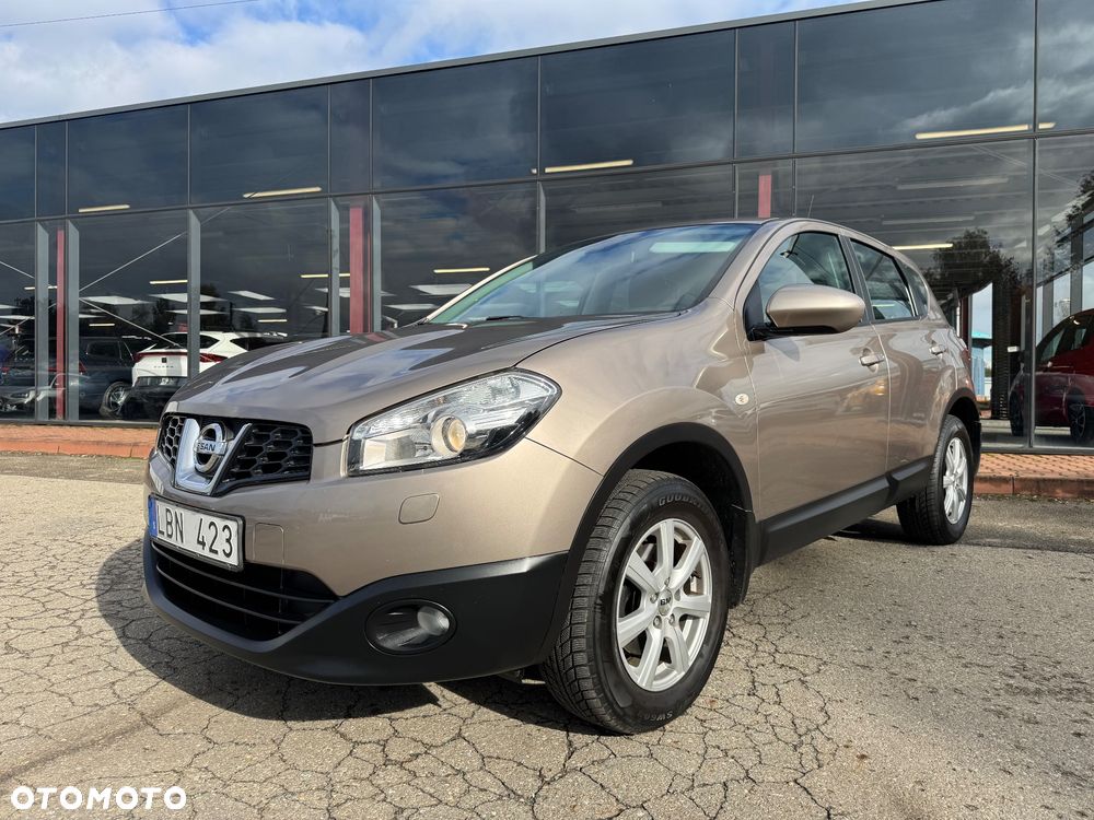 Nissan Qashqai 2.0 visia - 1