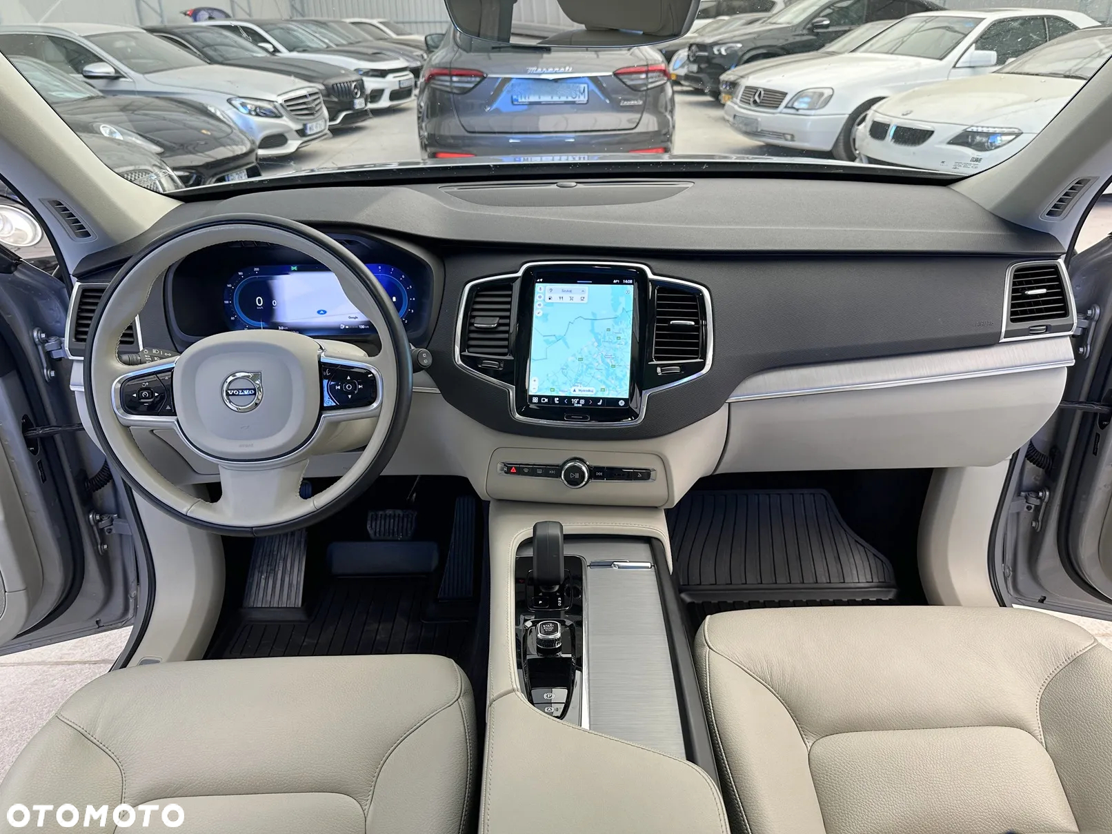 Volvo XC 90 T5 AWD Momentum Pro 7os - 6