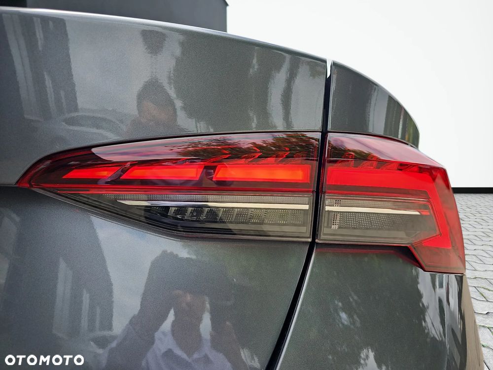 Skoda Octavia 1.5 TSI mHEV Selection DSG - 13