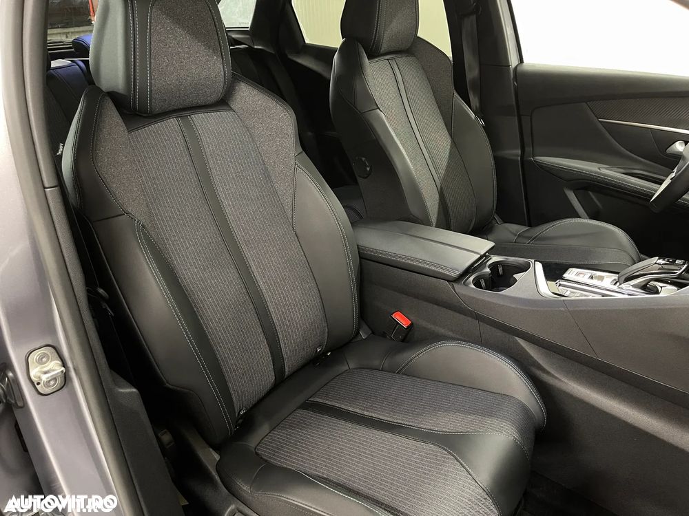 Peugeot 3008 225 e-EAT8 Allure Pack - 9