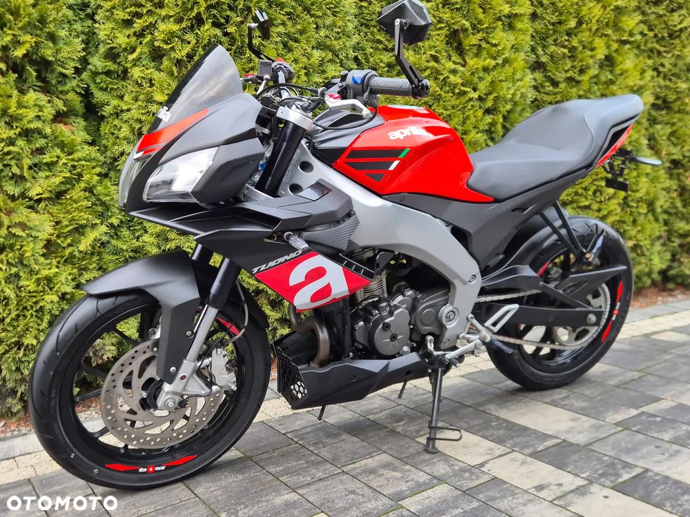 Aprilia Tuono - 5