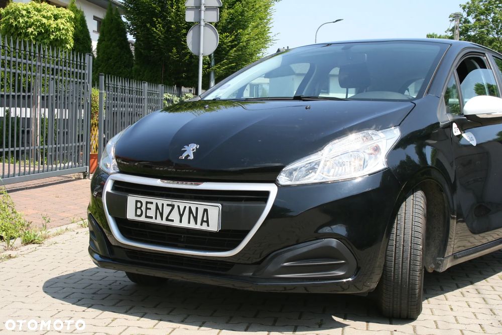 Peugeot 208 1.2 PureTech Allure - 22