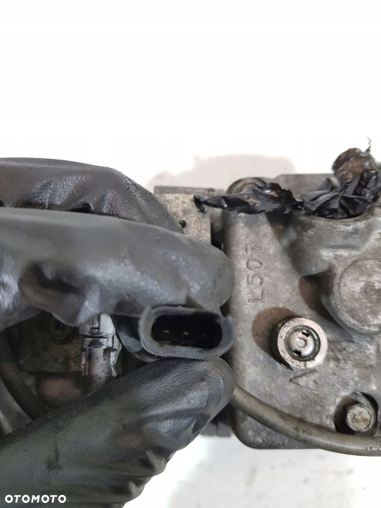 sprężarka klimatyzacji 447260-1852 bmw e87 2.0 d - 7