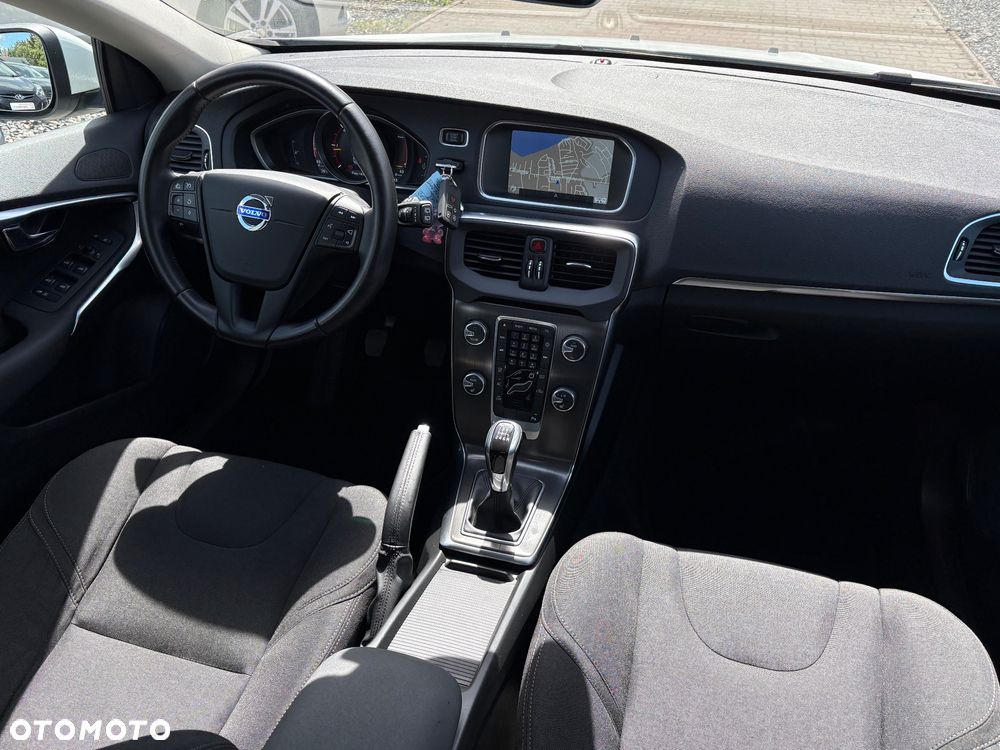 Volvo V40 D2 Kinetic - 7