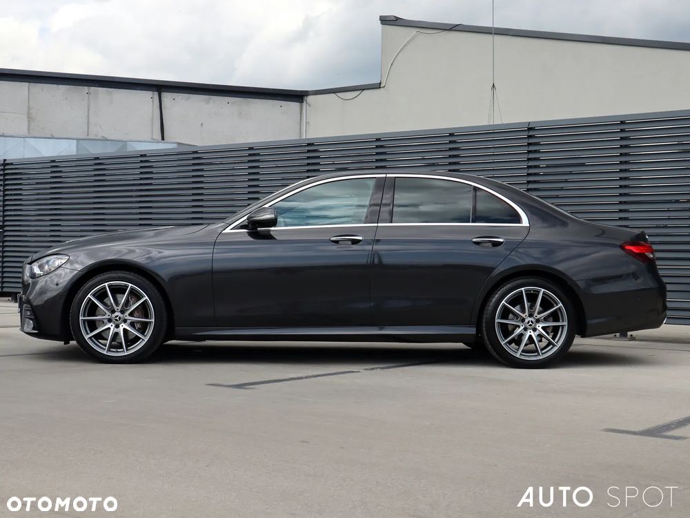 Mercedes-Benz Klasa E 220 d 4-Matic AMG - 2