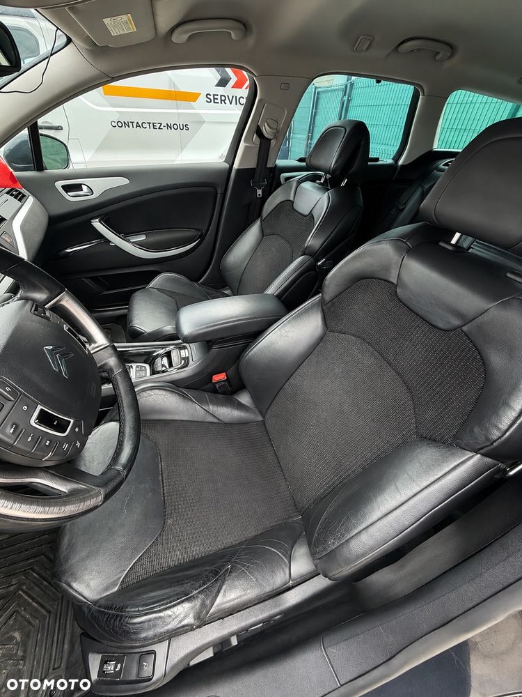 Citroën C5 2.0 HDi Exclusive - 8