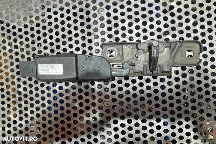 Broasca hayon 4F9827383E CU MOTORAS Audi A4 B7 [2004 - 2008] Avant wa - 1