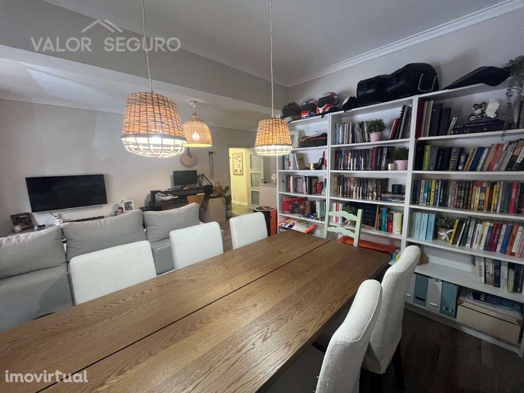 Apartamento T2 renovado no Bom Sucesso em Alverca do Ribatejo - Grande imagem: 3/22