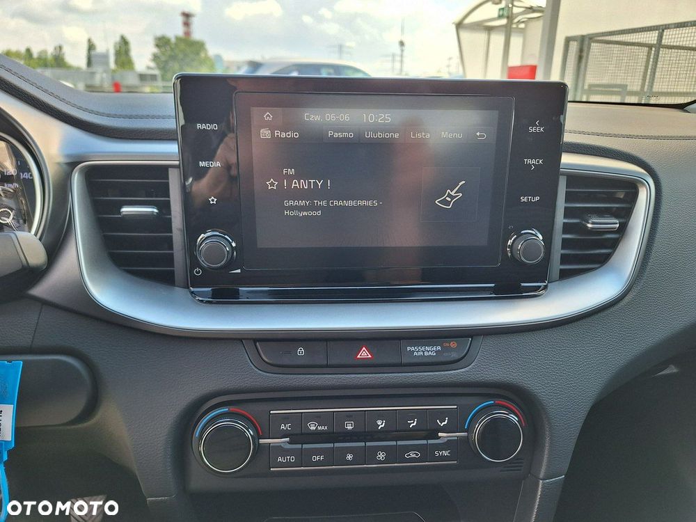 Kia Ceed 1.0 T-GDI M - 13