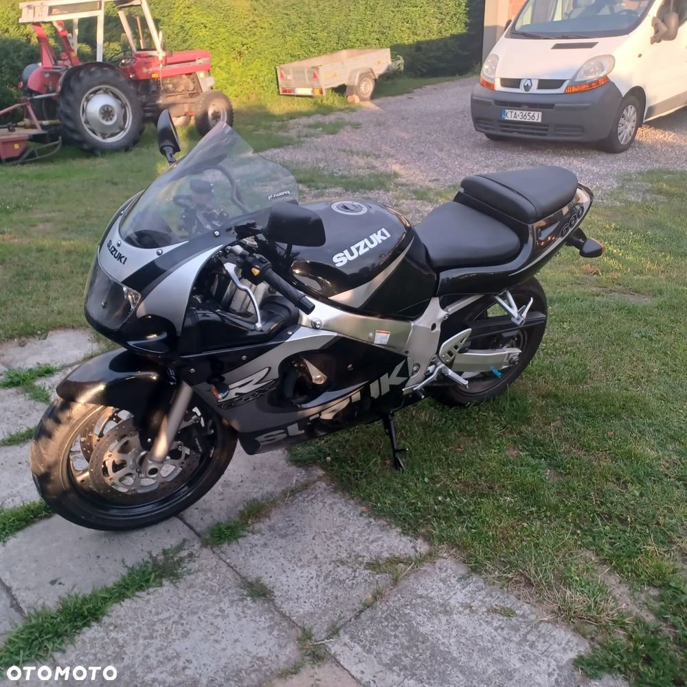 Suzuki GSX-R - 2