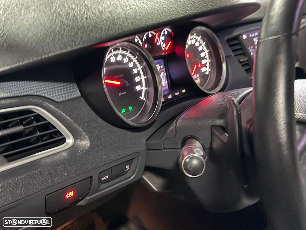 Peugeot 508 RXH 2.0 HDi Hybrid4 Limited Edition 2-Tronic - 20