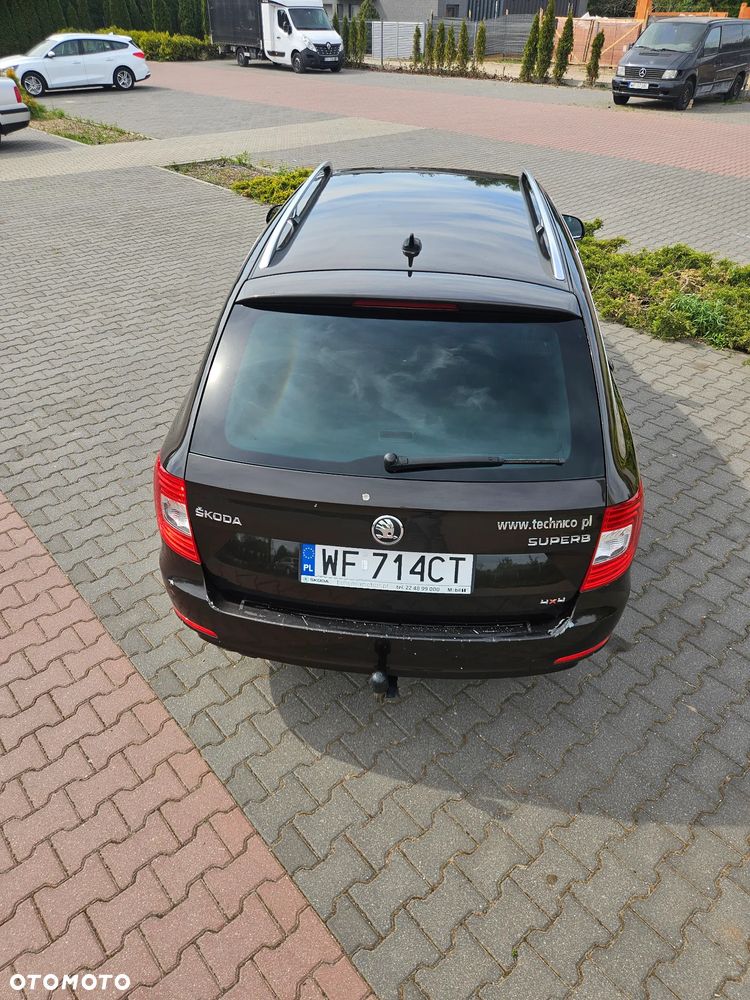 Skoda Superb 2.0 TDI 4x4 Business DSG - 9