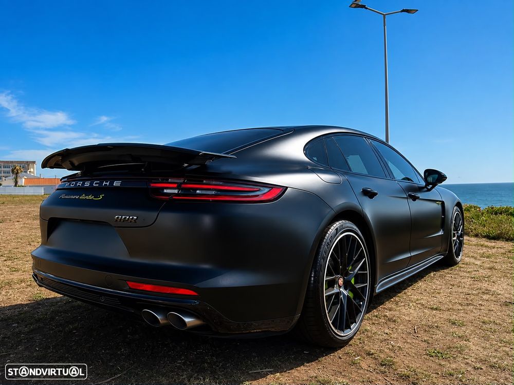 Porsche Panamera Turbo S - 2