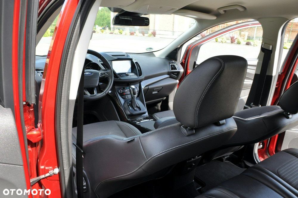 Ford Kuga - 27
