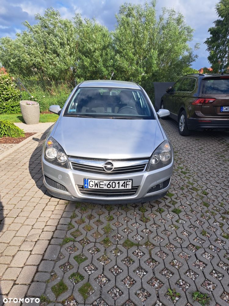 Opel Astra - 1