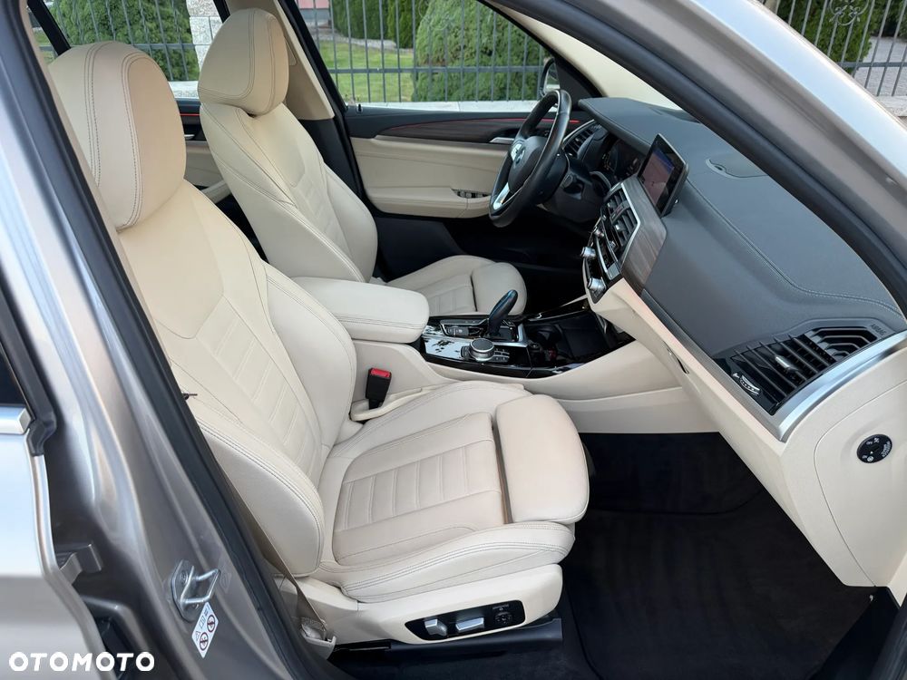 BMW iX3 Inspiring - 10
