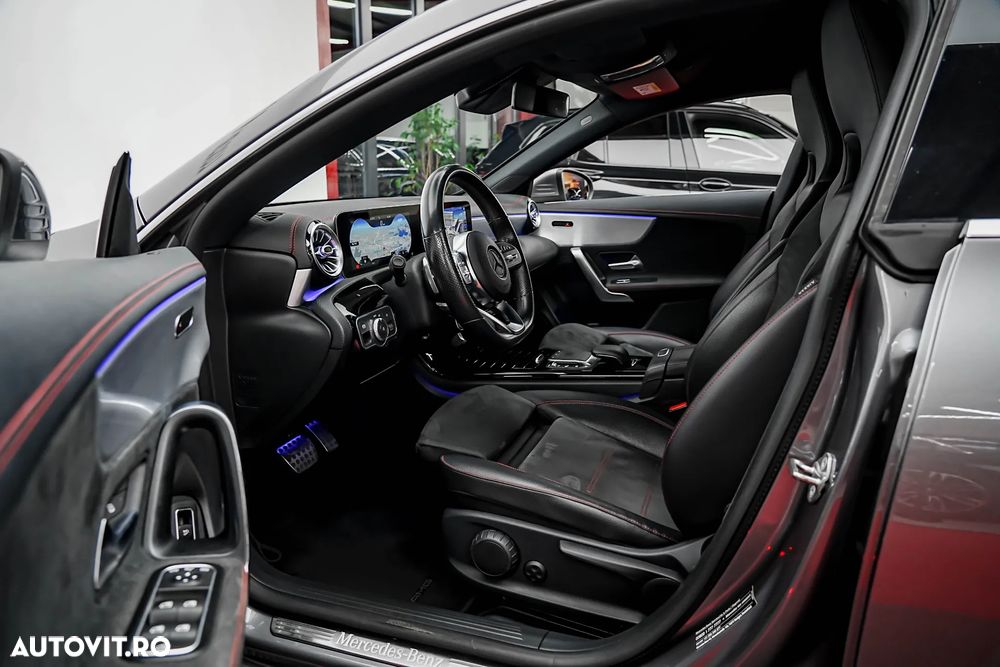 Mercedes-Benz CLA 180 7G-DCT AMG Line - 4