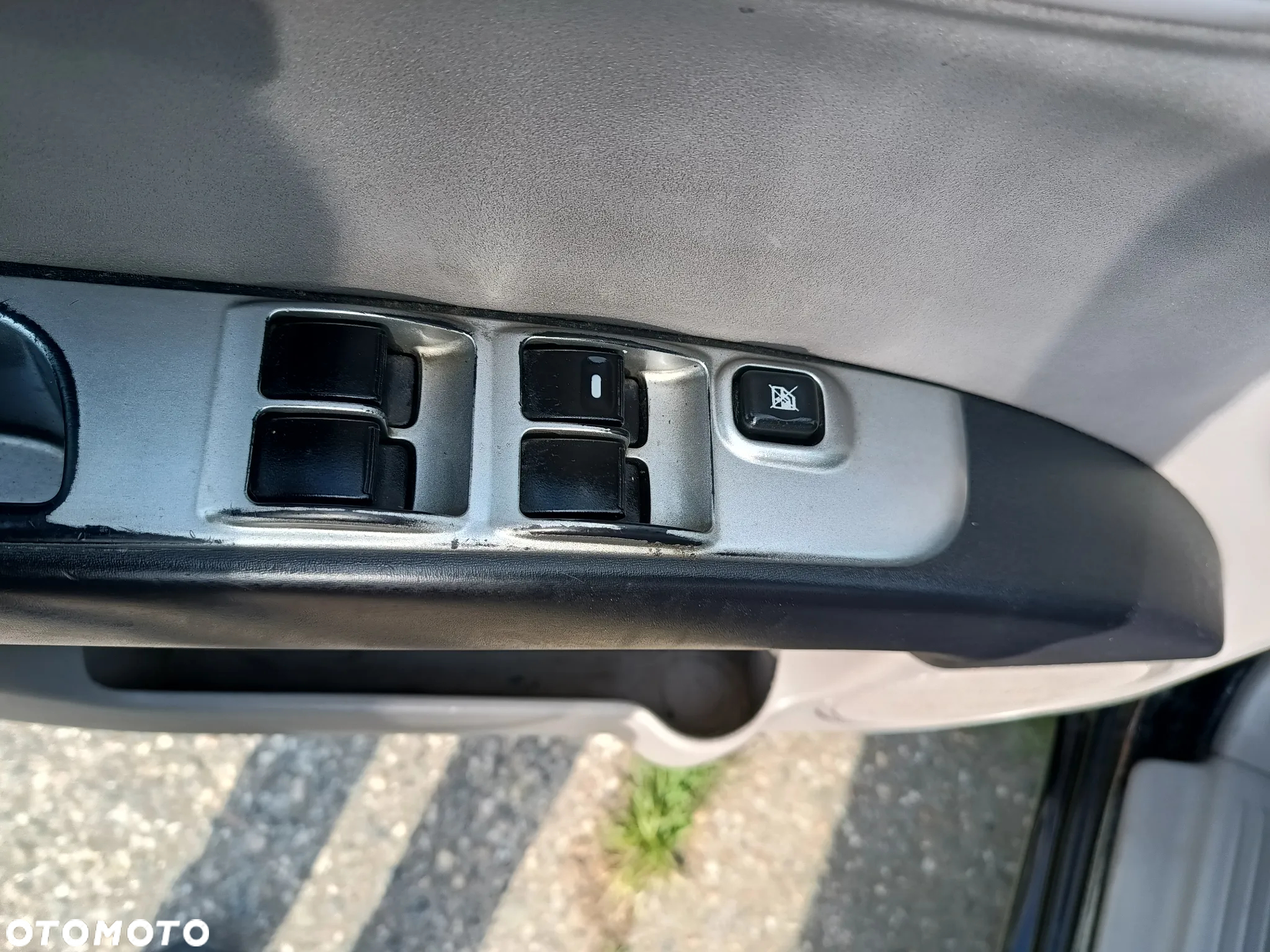 Mitsubishi L200 - 17