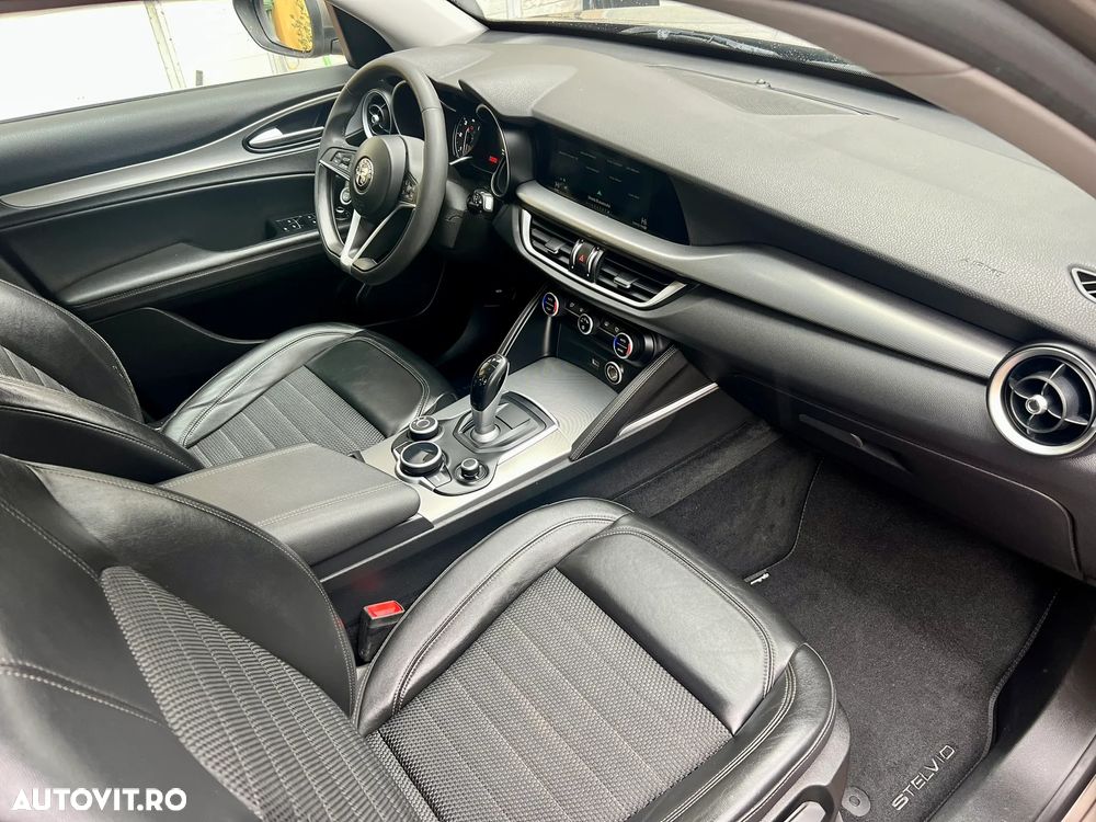 Alfa Romeo Stelvio 2.2 Diesel 16V AT8 Super - 15