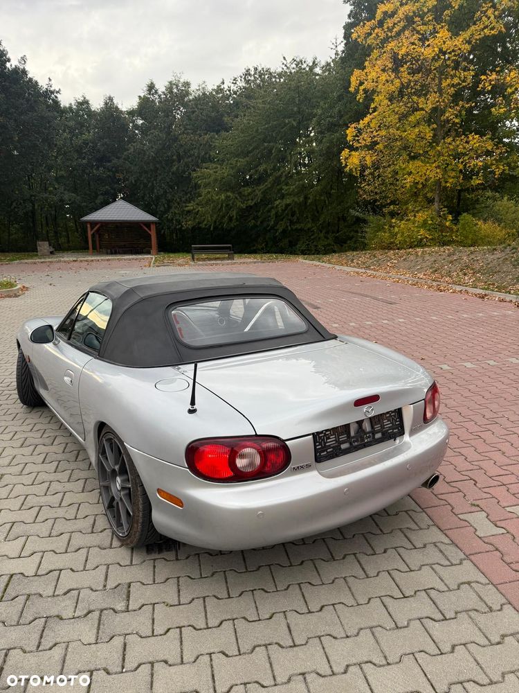Mazda MX-5 1.6 16V - 18