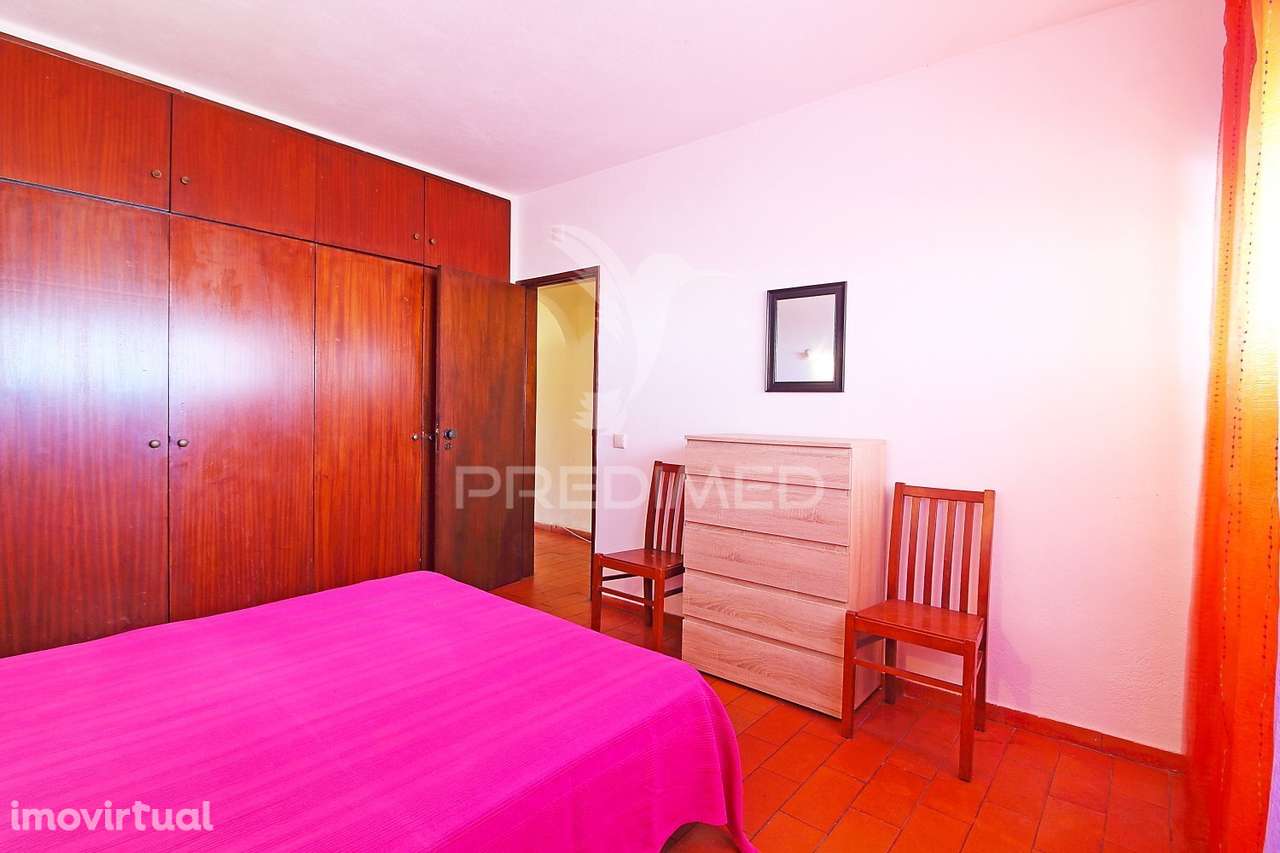 Apartamento T1 espaçoso para venda no Monte Choro - Grande imagem: 5/16