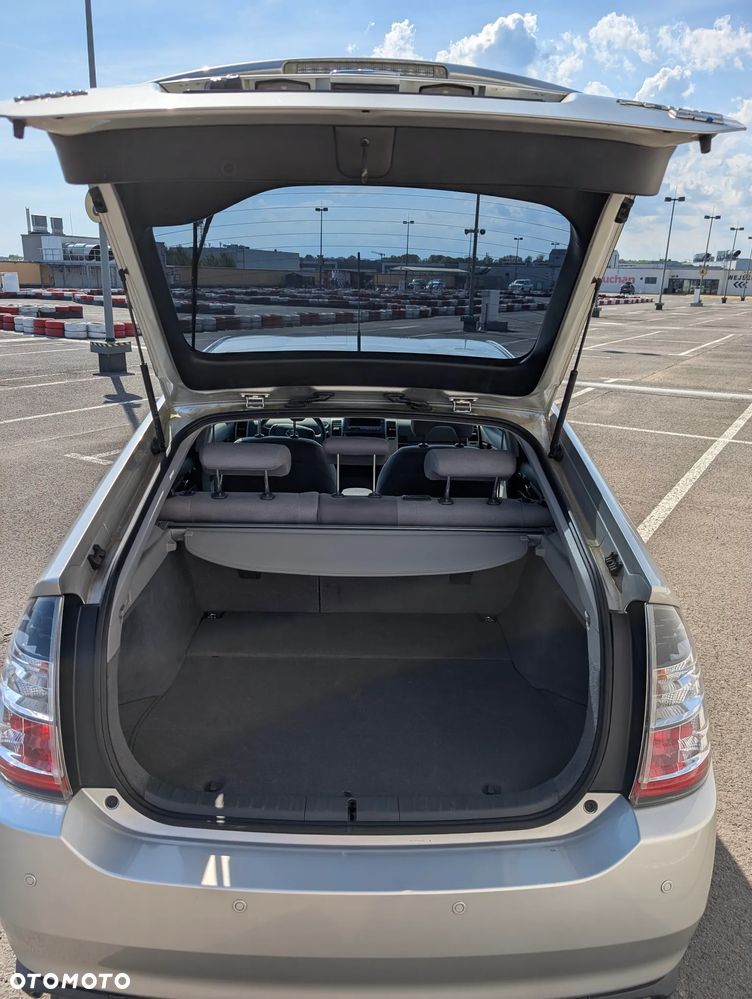 Toyota Prius 1.5 VVT-i Sol (nav) - 13