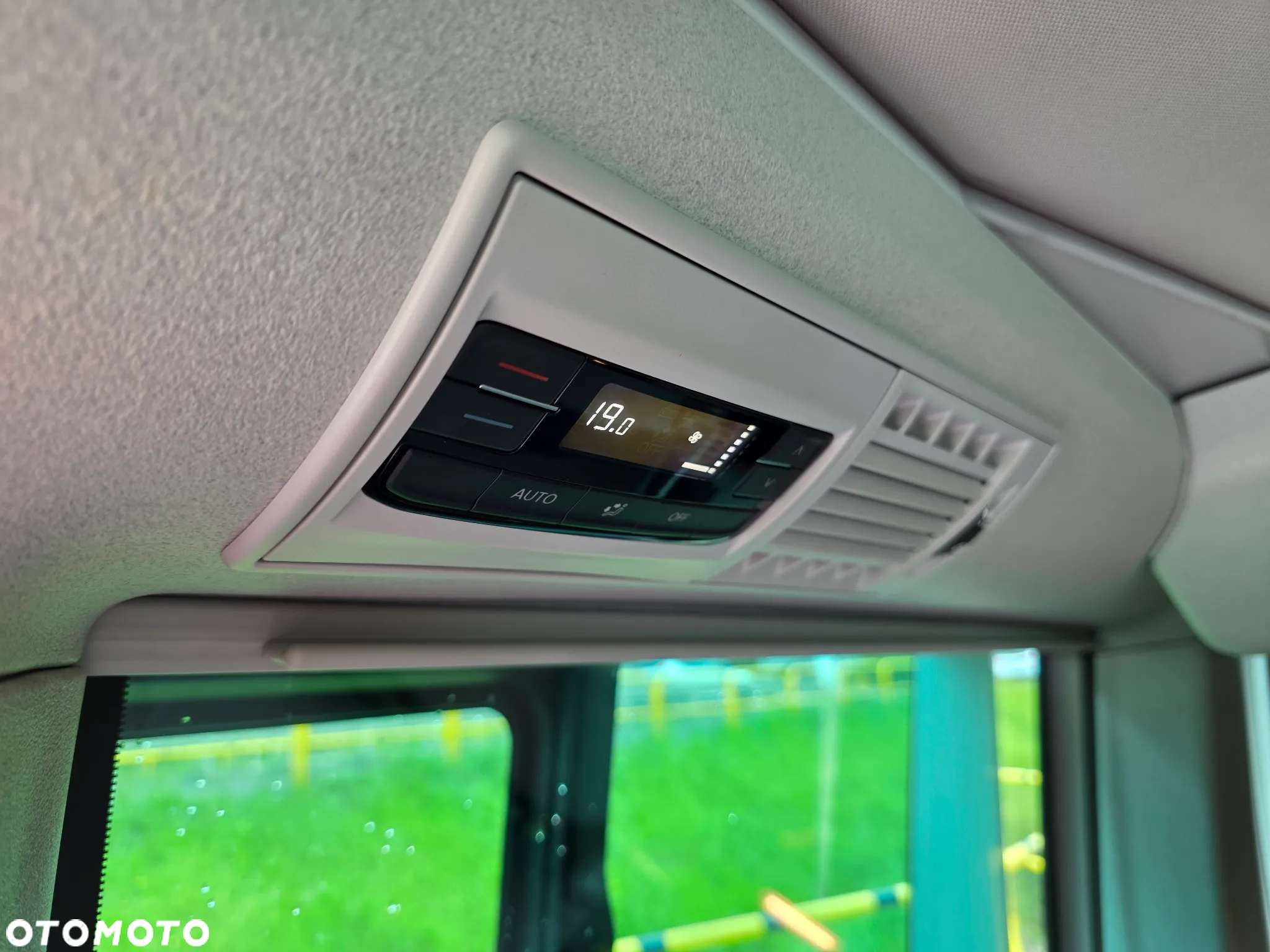 Volkswagen California - 30